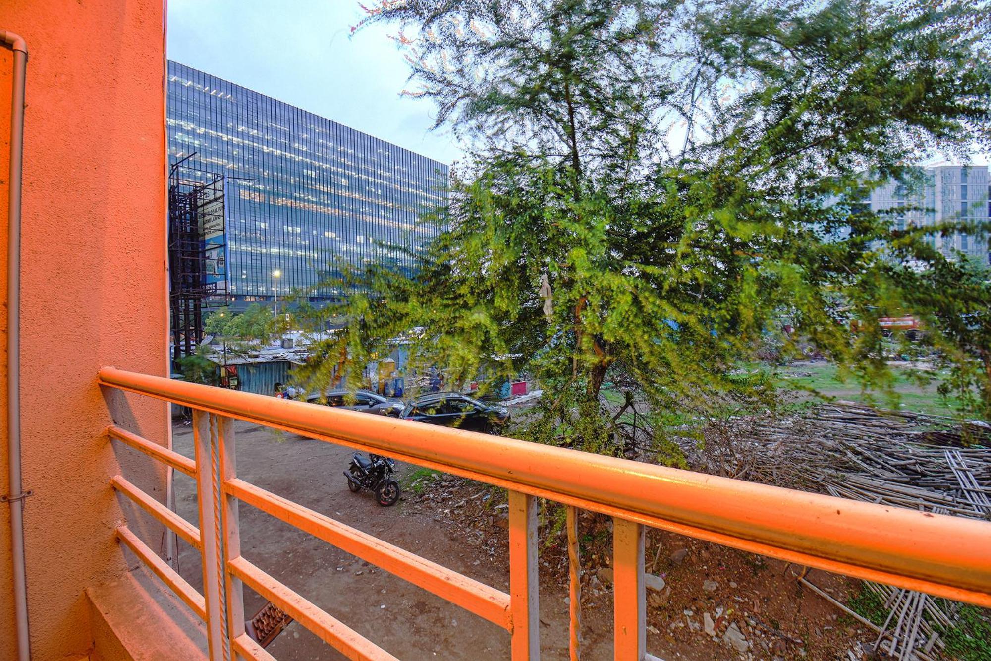 Fabexpress 4 Star Executive - Nr World Trade Center Hotel Pune Exterior photo